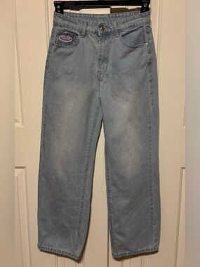 Light Wash Women's Wide Leg Jeans